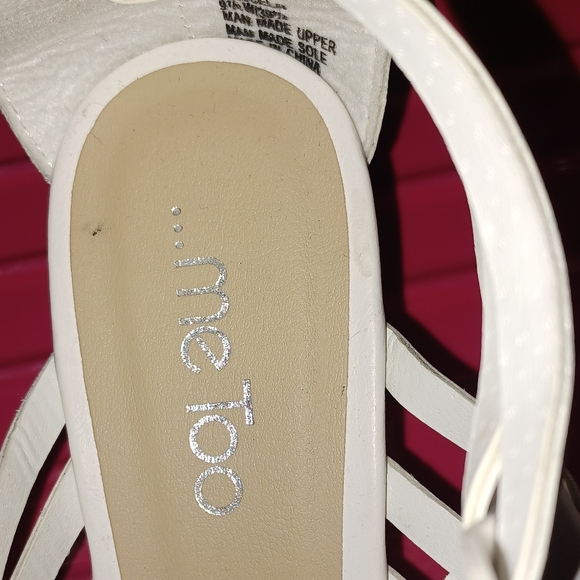 * 2 day hold * New white sandels white strappy 9 1/2 wide - Picture 2 of 7